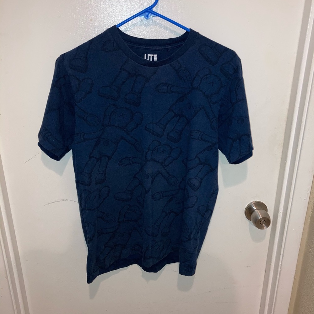 Kaws Friends Tee